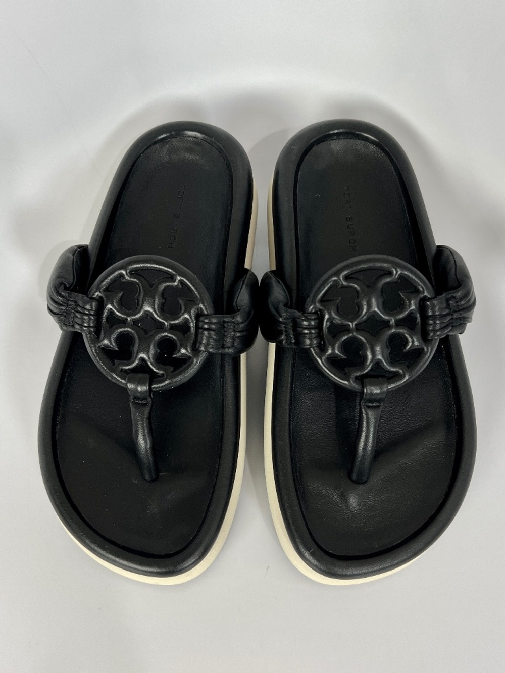 Tory Burch Miller Cloud Puff Sandal Black/Ivory Leather Thong Size 6.5 NEW